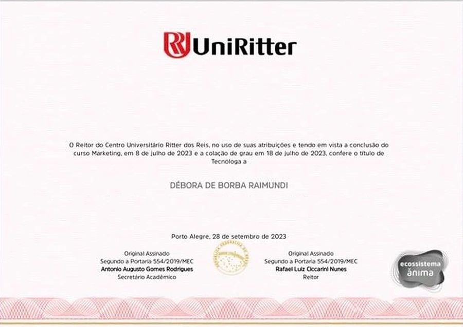 Diploma de Marketing pela UniRitter, conferido a Débora de Borba